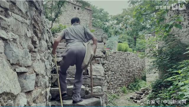 二舅”走红后，全家哭了一场